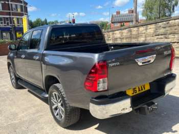 Used Toyota Hilux 2019 for sale - 75087017: Photo