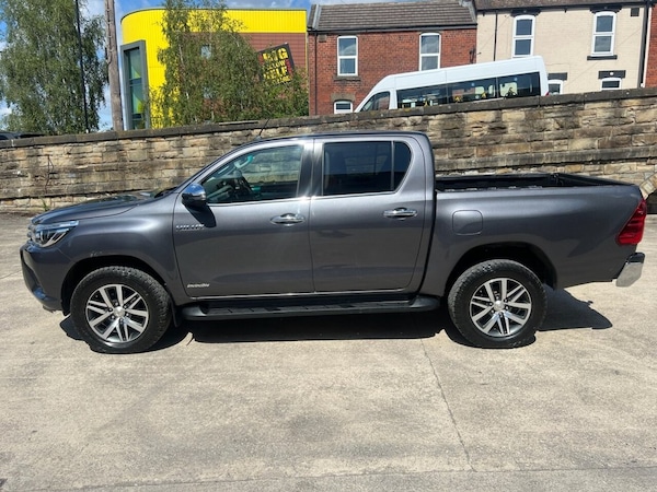 Used Toyota Hilux 2019 for sale - 75087017: Photo 6