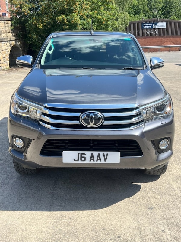 Used Toyota Hilux 2019 for sale - 75087017: Photo 7