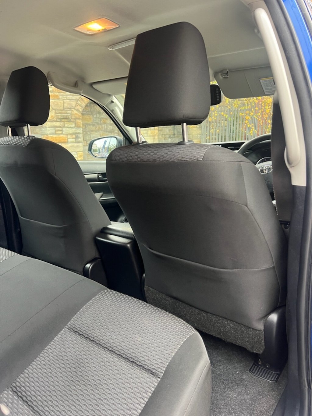 Used Toyota Hilux 2018 for sale - 76236146: Photo 14
