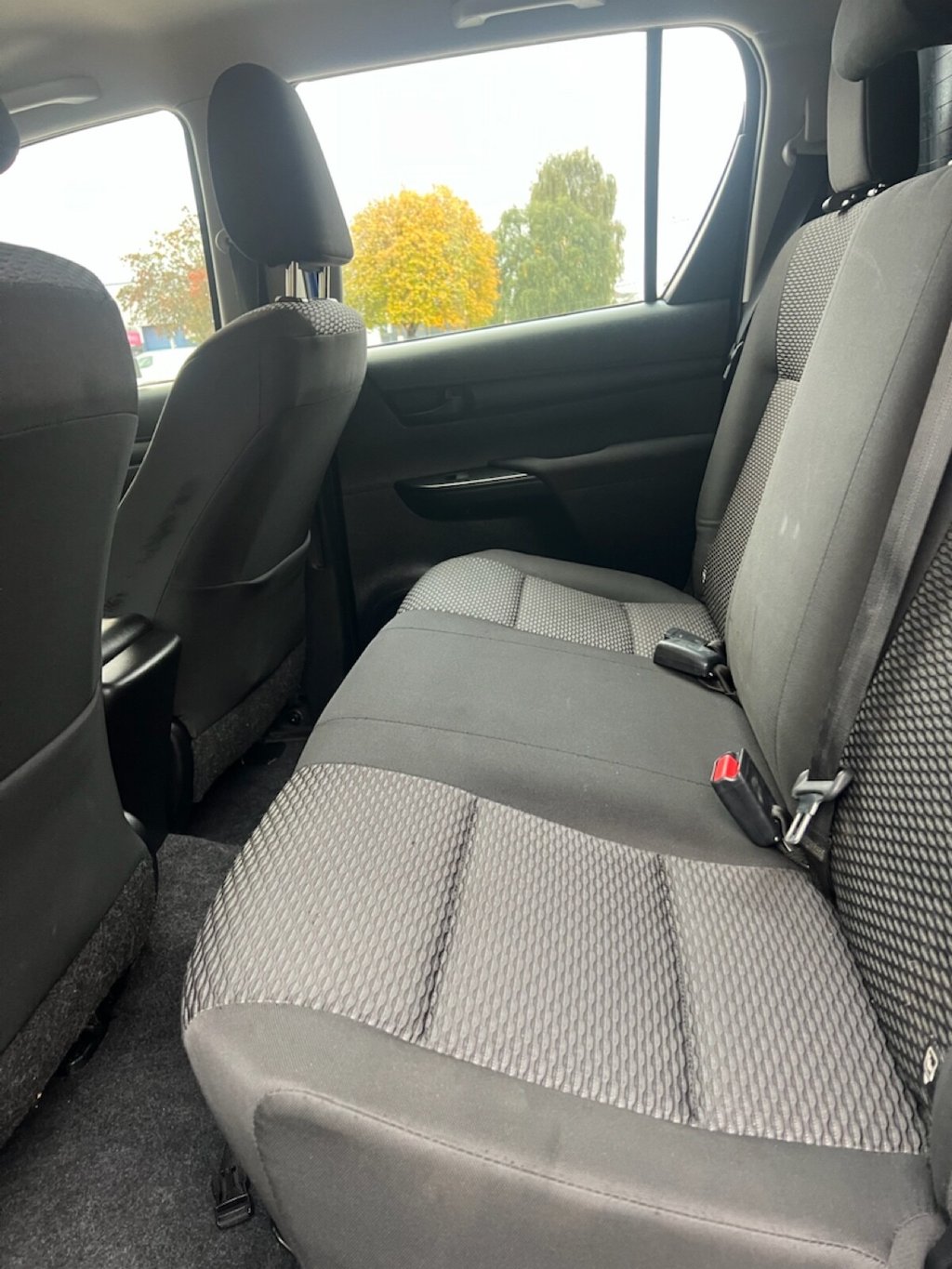 Used Toyota Hilux 2018 for sale - 76236146: Photo 15