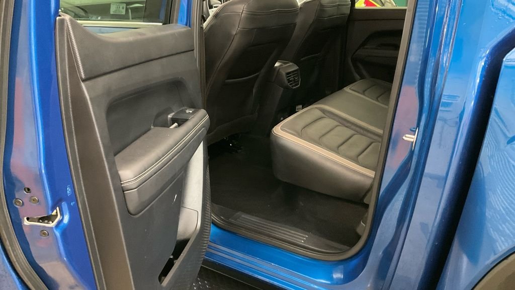Used Volkswagen Amarok 2024 for sale - 77850163: Photo 8