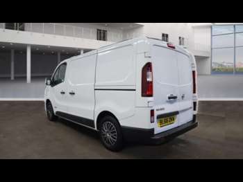 Used Nissan NV300 2016 for sale - 74947842: Photo