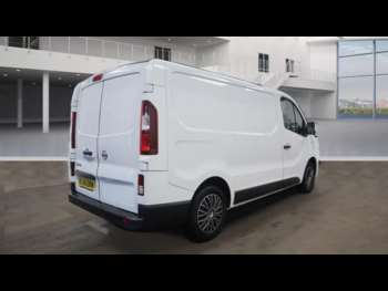 Used Nissan NV300 2016 for sale - 74947842: Photo