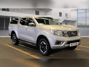 Used Nissan Navara 2021 for sale - 77685270: Photo