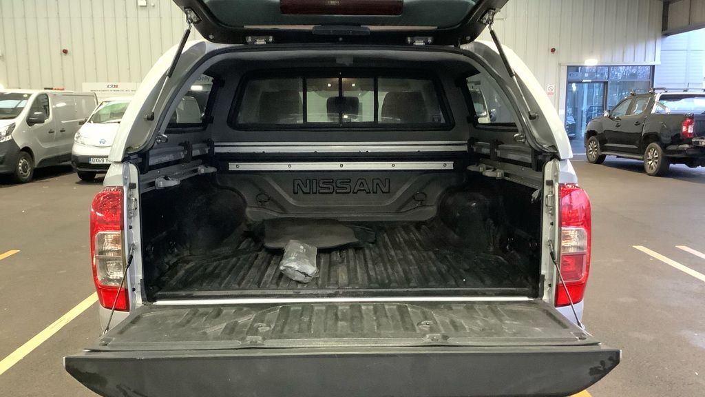 Used Nissan Navara 2021 for sale - 77685270: Photo 7