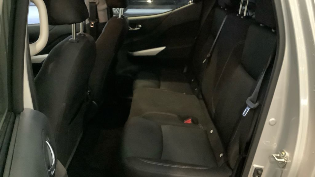 Used Nissan Navara 2021 for sale - 77685270: Photo 8