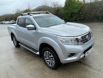 Used Nissan Navara 2017 for sale - 78068596: Photo