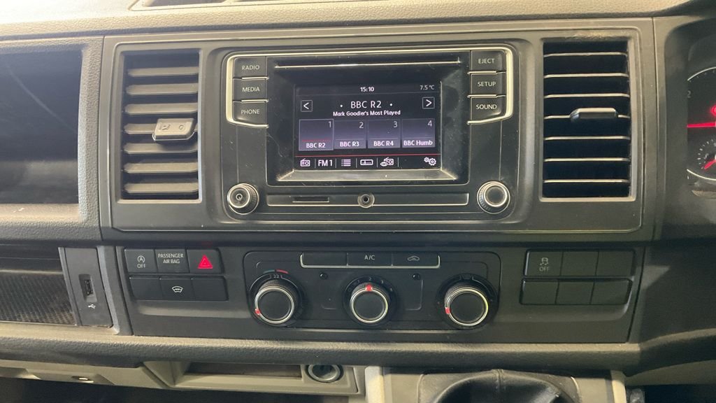 Used Volkswagen Transporter 2019 for sale - 78200985: Photo 10