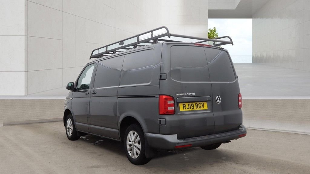 Used Volkswagen Transporter 2019 for sale - 78200985: Photo 3
