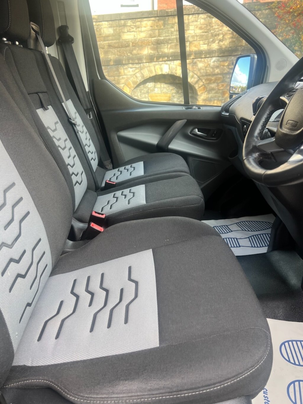 Used Ford Transit Custom 2015 for sale - 76256660: Photo 12