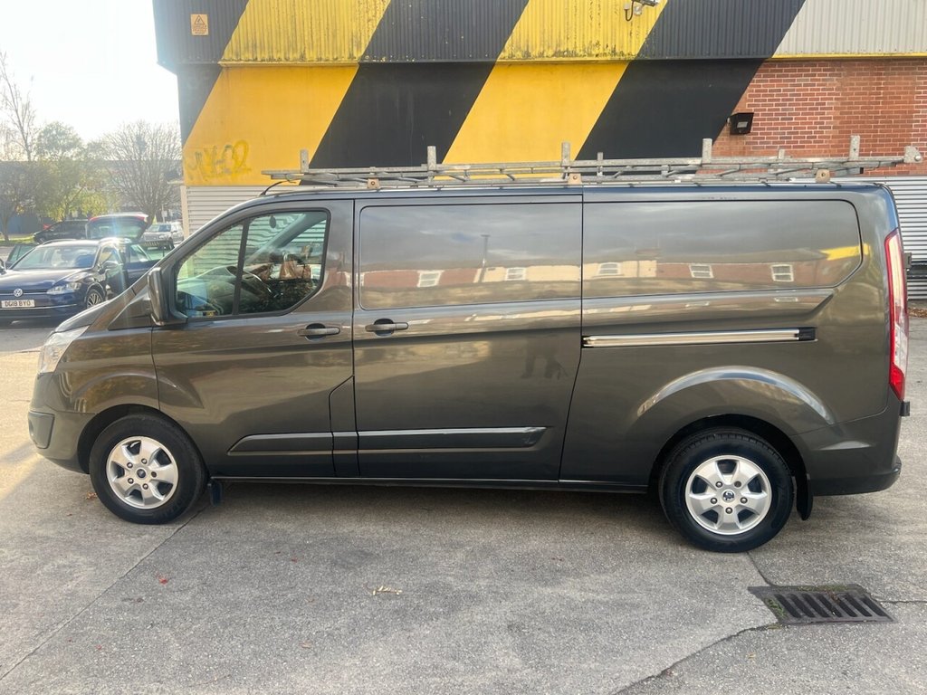 Used Ford Transit Custom 2015 for sale - 76256660: Photo 6