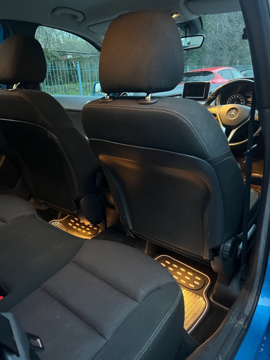 Used Mercedes-Benz B Class 2014 for sale - 77014547: Photo 14