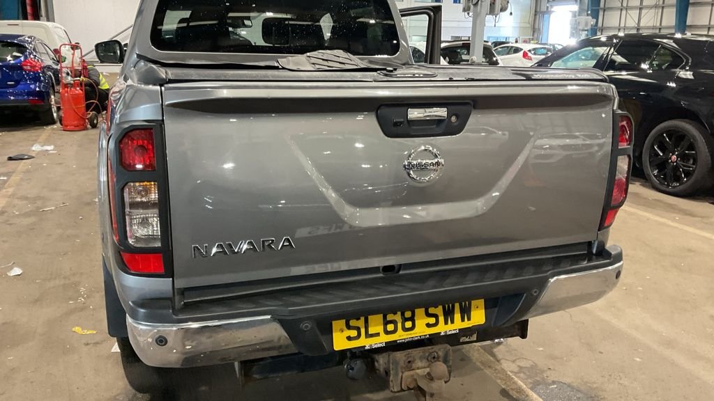 Used Nissan Navara 2018 for sale - 77780657: Photo 7