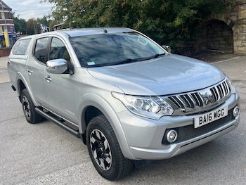 Mitsubishi - L200