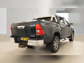 Used Toyota Hilux 2017 for sale - 78908450: Photo