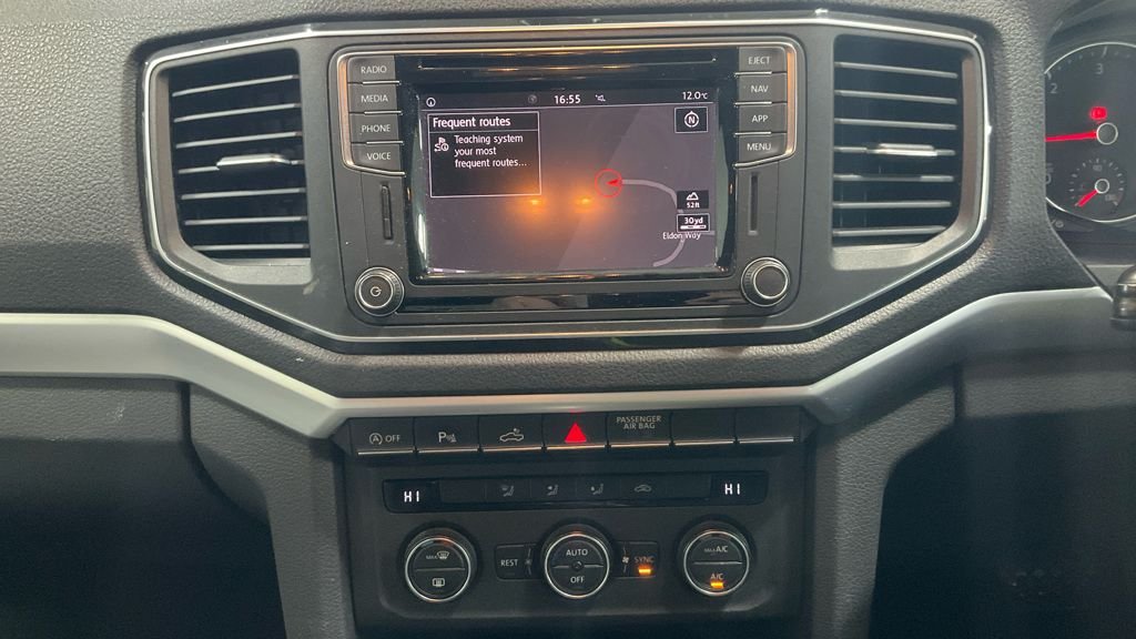 Used Volkswagen Amarok 2018 for sale - 77232056: Photo 11