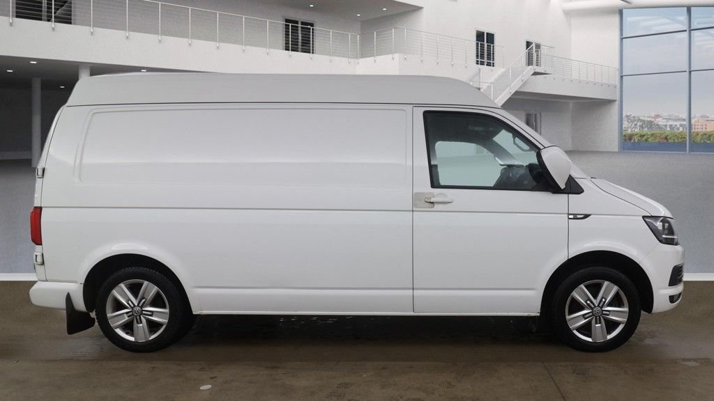 Used Volkswagen Transporter 2016 for sale - 77427841: Photo 5