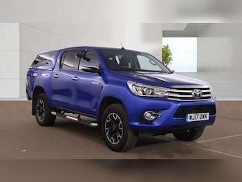 Used Toyota Hilux 2017 for sale - 79328024: Photo