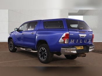 Used Toyota Hilux 2017 for sale - 79328024: Photo