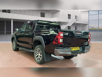Used Toyota Hilux 2021 for sale - 76202778: Photo