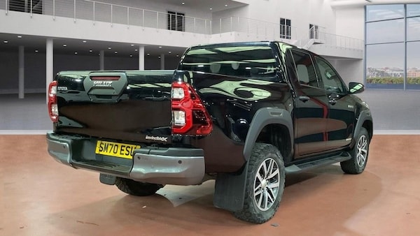 Used Toyota Hilux 2021 for sale - 76202778: Photo 4