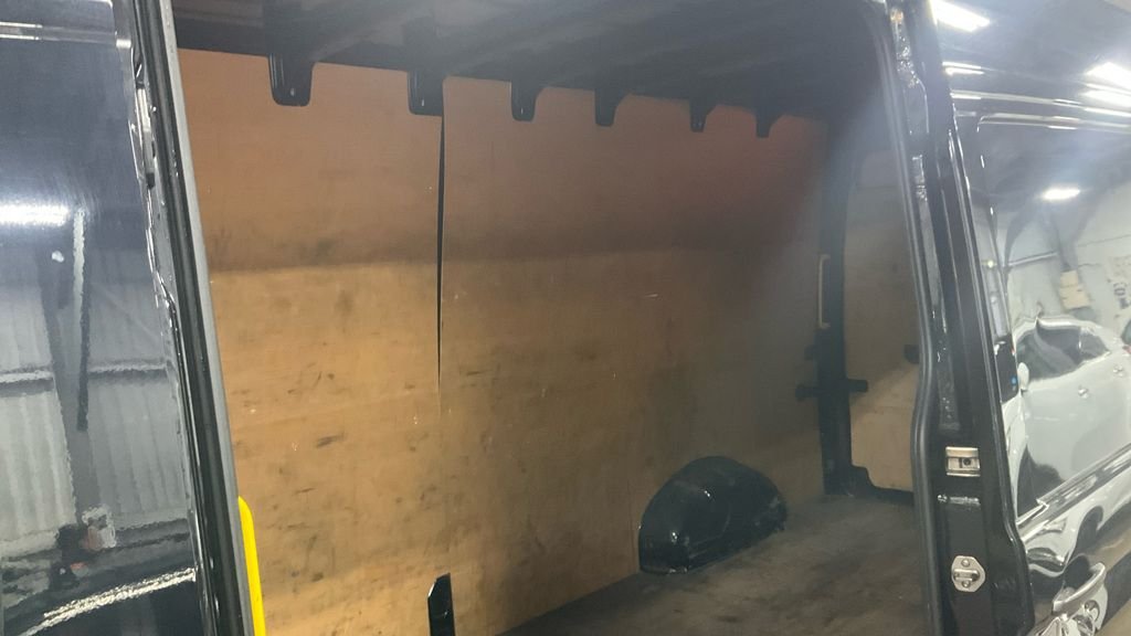 Used Volkswagen Crafter 2021 for sale - 77065148: Photo 6