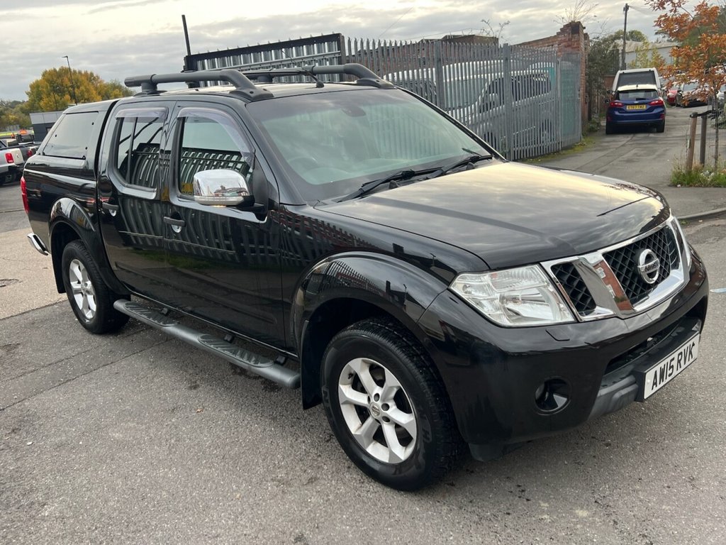Used Nissan Navara 2015 for sale - 76345206: Photo 1