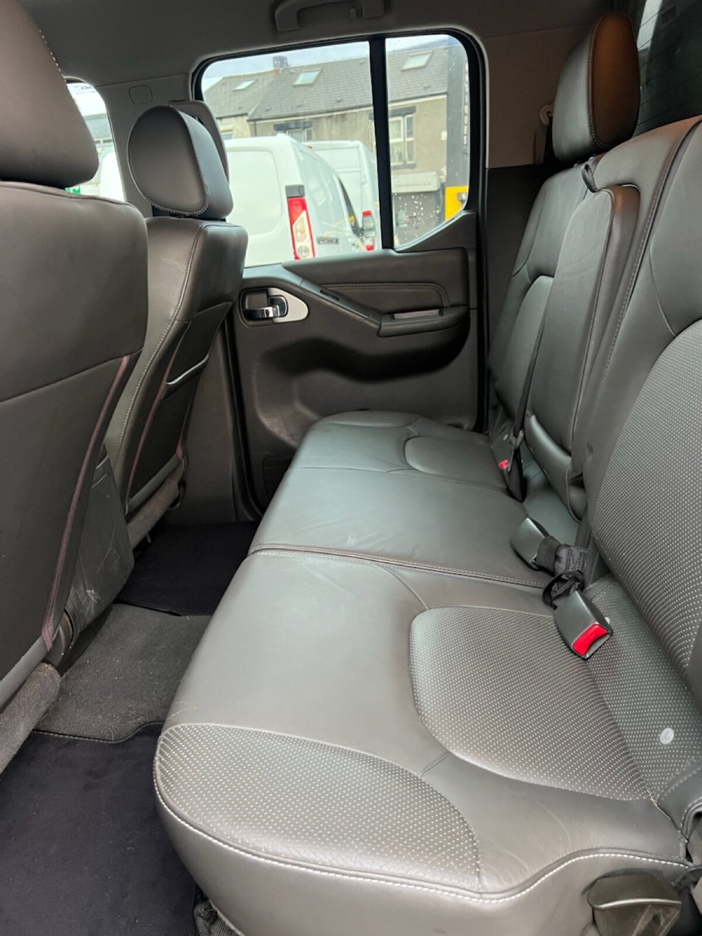 Used Nissan Navara 2015 for sale - 76345206: Photo 15