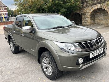 Mitsubishi - L200