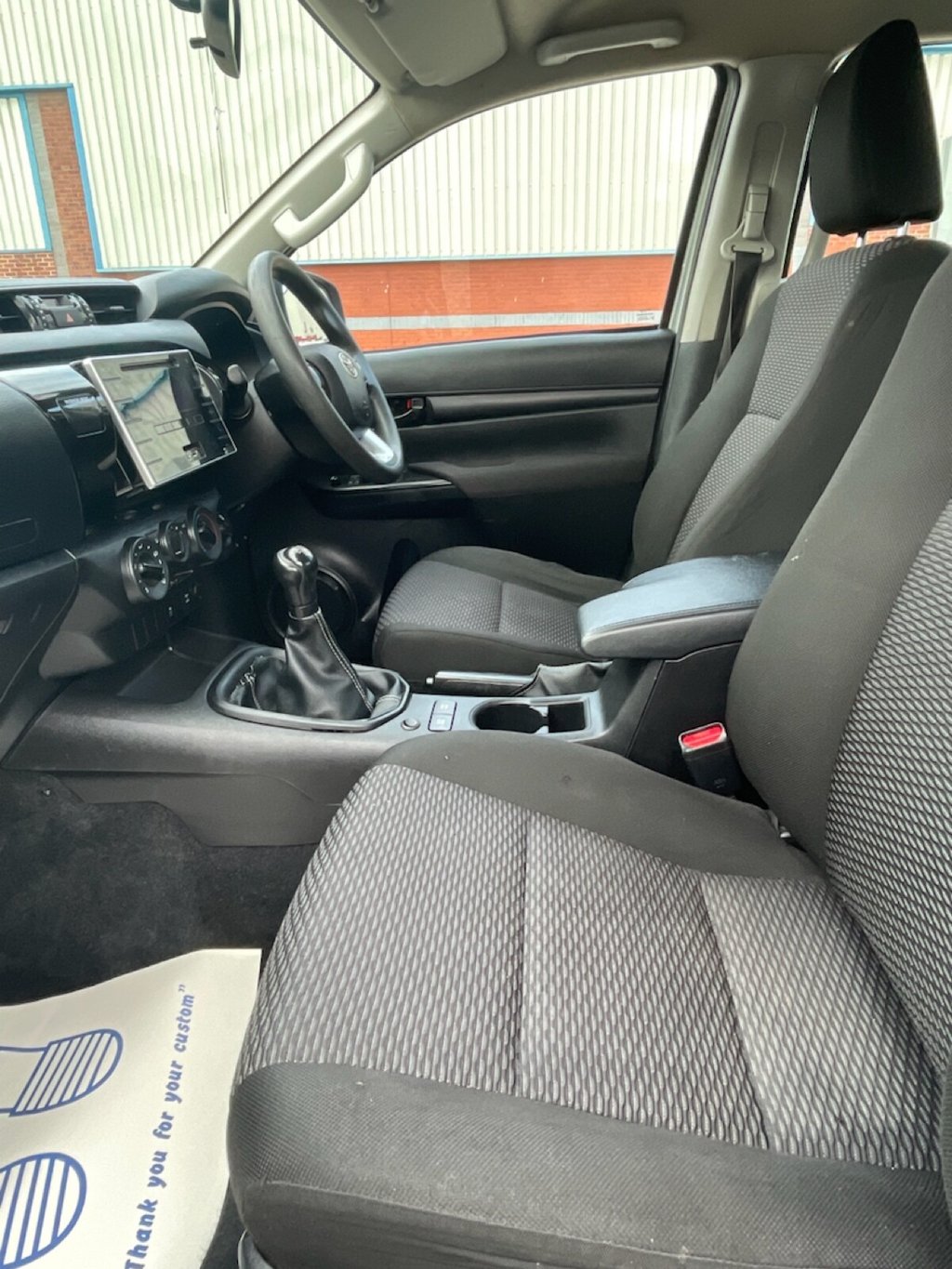 Used Toyota Hilux 2017 for sale - 76950604: Photo 11