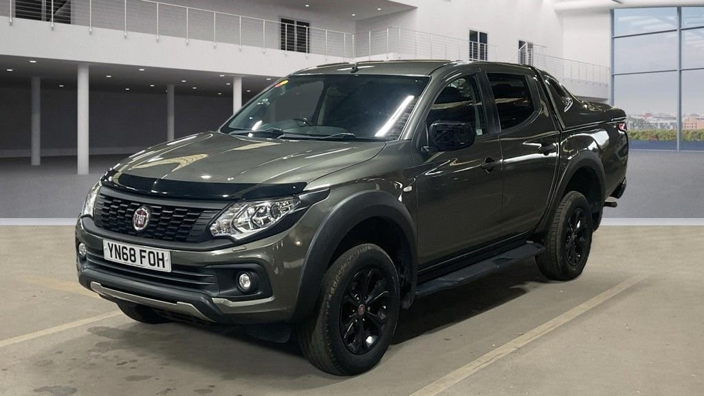 Used Fiat Fullback 2018 for sale - 76535968: Photo 2
