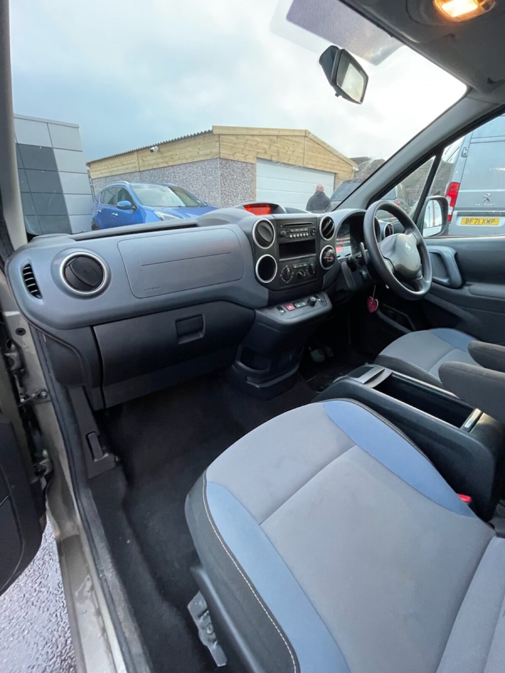 Used Peugeot Partner Tepee 2013 for sale - 77806047: Photo 9