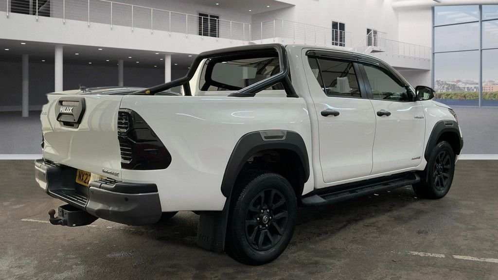 Used Toyota Hilux 2022 for sale - 77905193: Photo 4