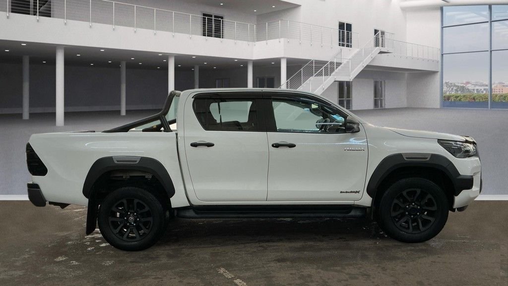 Used Toyota Hilux 2022 for sale - 77905193: Photo 5