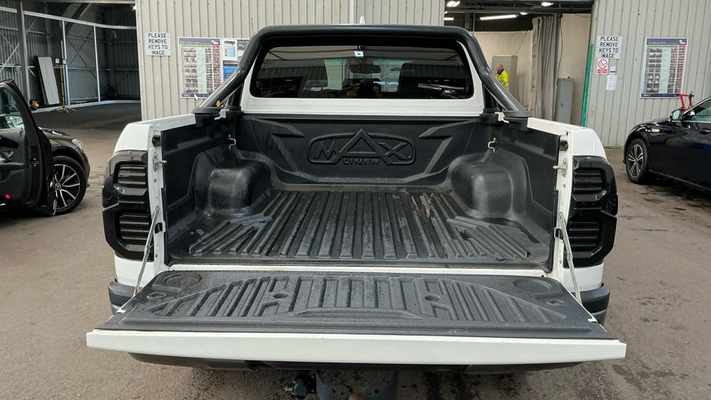 Used Toyota Hilux 2022 for sale - 77905193: Photo 7