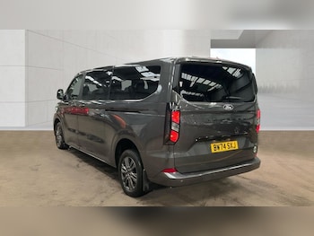 Used Ford Tourneo Custom 2025 for sale - 78557402: Photo