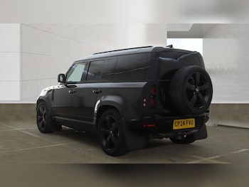 Used Land Rover Defender 2024 for sale - 78996228: Photo
