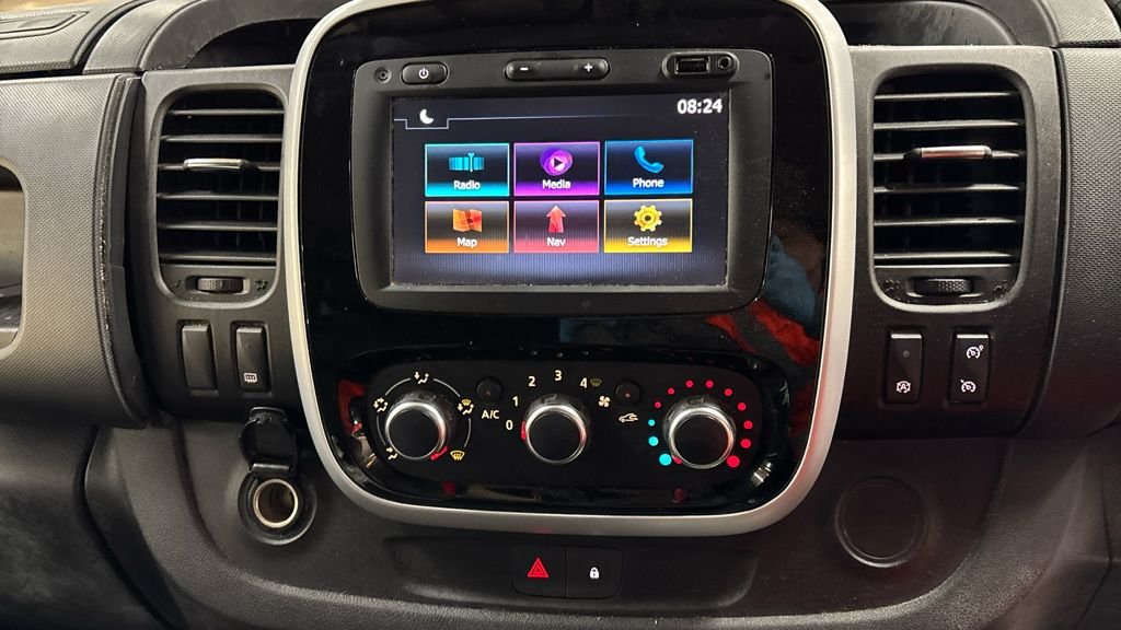 Used Renault Trafic 2019 for sale - 76454440: Photo 9