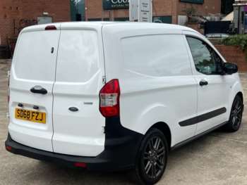 Used Ford Transit Courier 2018 for sale - 74752735: Photo