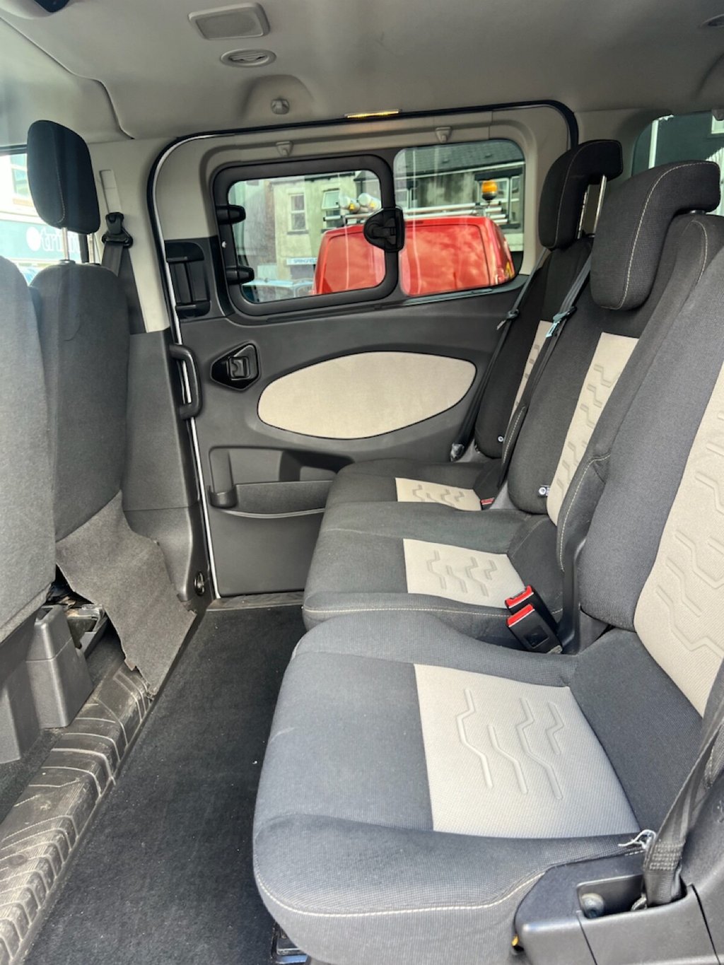 Used Ford Tourneo Custom 2016 for sale - 76375922: Photo 13