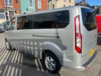 Used Ford Tourneo Custom 2016 for sale - 76375922: Photo