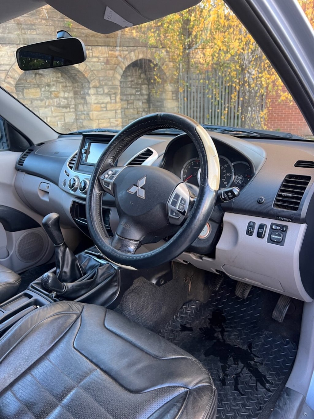 Used Mitsubishi L200 2011 for sale - 76185091: Photo 10