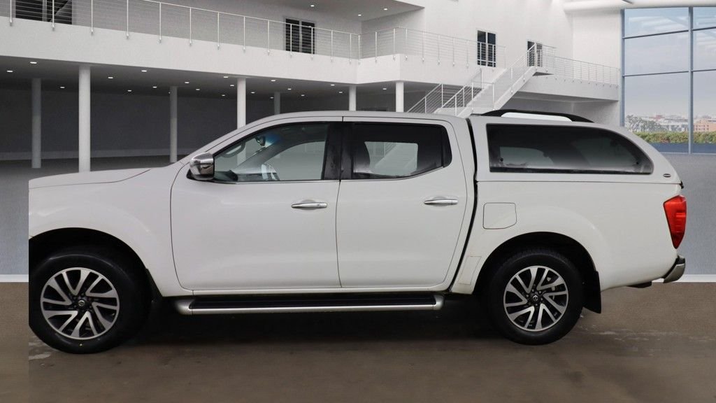 Used Nissan Navara 2017 for sale - 77172123: Photo 6