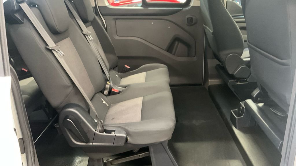 Used Ford Tourneo Custom 2020 for sale - 76841131: Photo 8