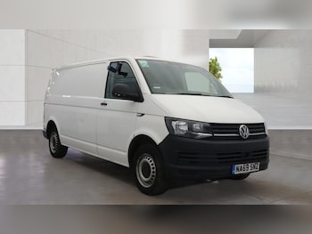 Used Volkswagen Transporter 2019 for sale - 79327949: Photo