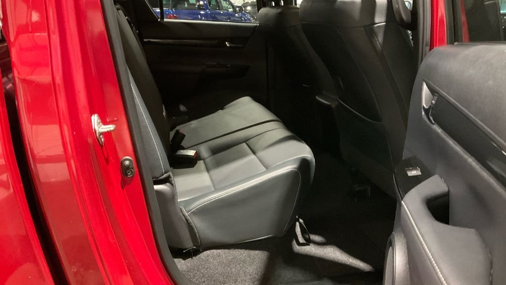 Used Toyota Hilux 2019 for sale - 77048767: Photo 8