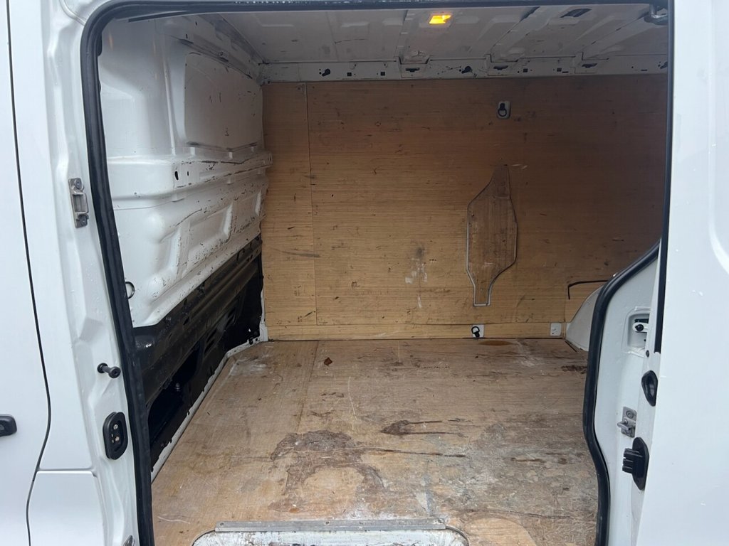 Used Nissan NV300 2018 for sale - 77436579: Photo 10