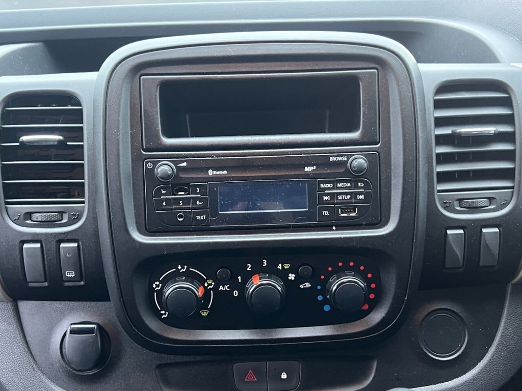 Used Nissan NV300 2018 for sale - 77436579: Photo 8