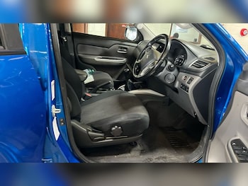 Used Mitsubishi L200 2017 for sale - 79328028: Photo